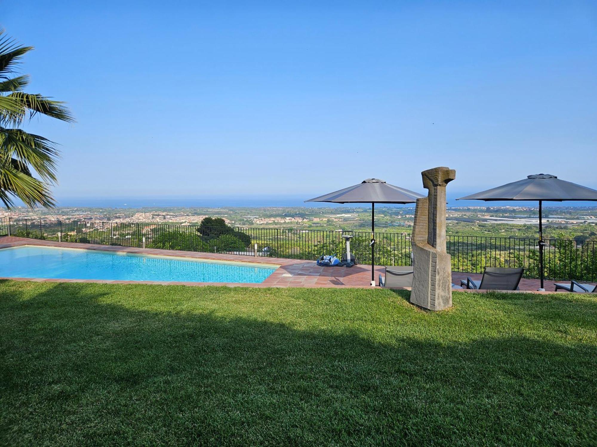 Вилла Open Land Holiday House Фьюмефреддо-ди-Сицилия Экстерьер фото